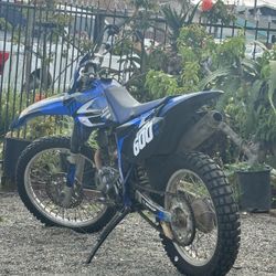 Dirt Bike  Yamaha TTR 230