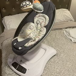 Baby Mamaroo (w/Bluetooth )