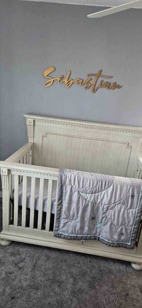 Oxford Nursery Set ( CRIB and Cabinet With Changing Table Top