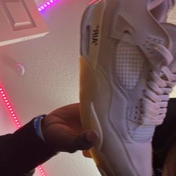 Jordan 4 Offwhite 