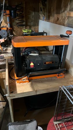 WEN Benchtop Thickness Planer