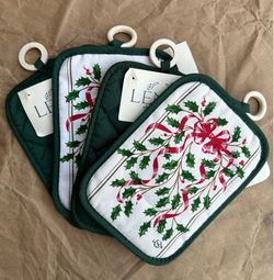 new vintage lenox holiday pot holders