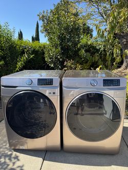Samsung Front Load Washer and Dryer GAS Set