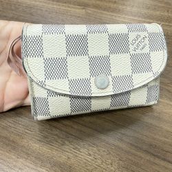 Louis Vuitton Compact Wallet 