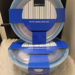 Brand New Smartliving set of three plastic nesting bowls with lids (2 sets available)
