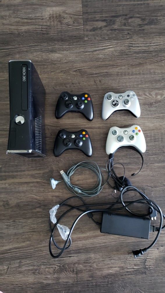 Xbox360 Slim