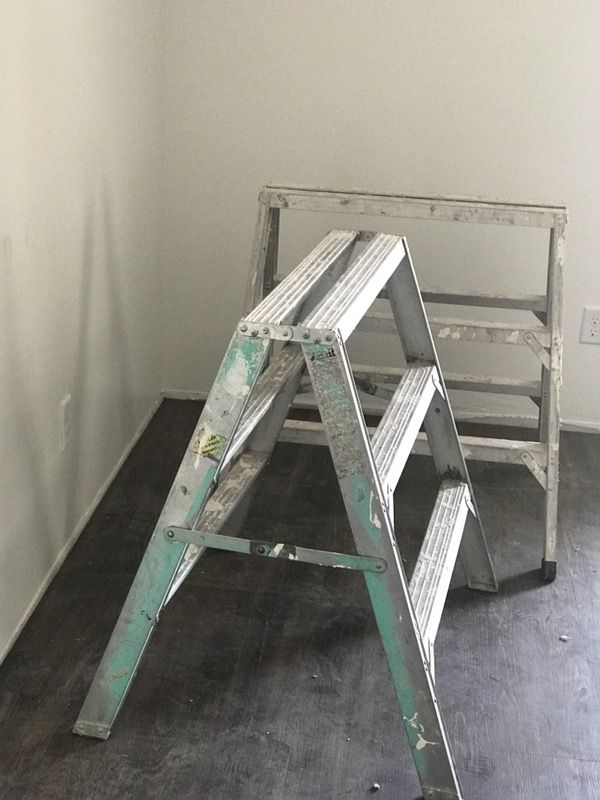 Bancos para drywall son 4 en buenas condiciones de 3 ft $250por los (4)