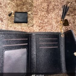 black wallet
