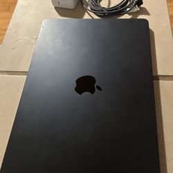 MacBook Air M3