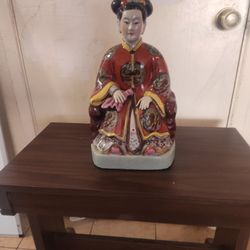 Hand Painted Chinese Porcelain Empress
