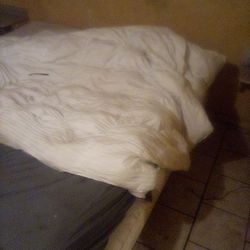 Feather Top Blanket12 Ft ×10