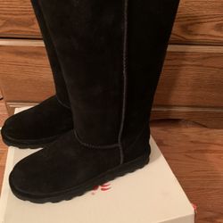 Bearpaw Black Emma Tall Boots (New In Box)
