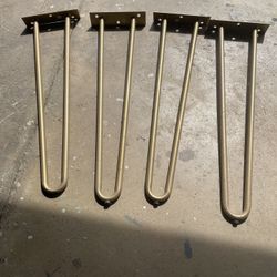 Table legs (4) 26 inches tall 