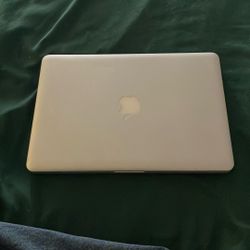 Apple MacBook Pro 