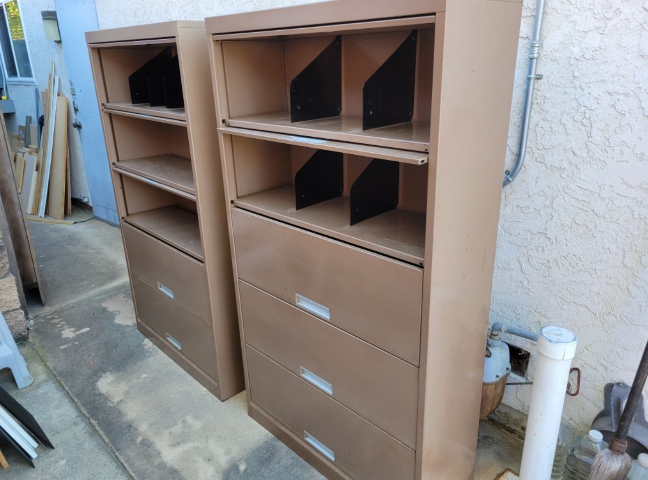 Storage Cabinets 