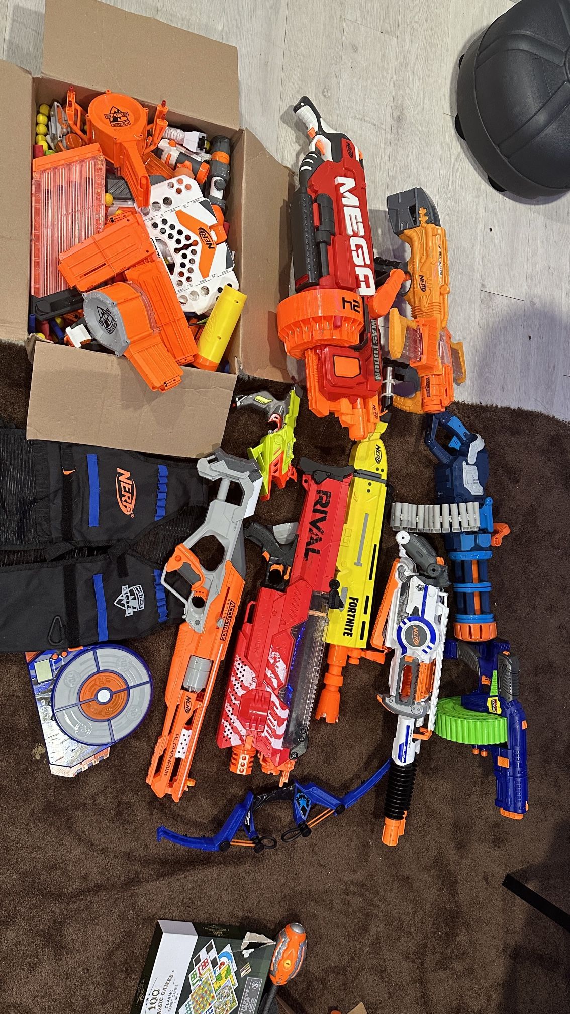 Nerf Guns+ Ammo+ Attachments