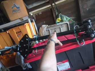 Car trailer hitch / hook up