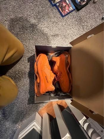 Balenciaga Triple s 