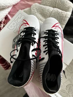 Custom Ariana Soccer Cleats