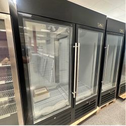 2 Door commercial refrigerator 