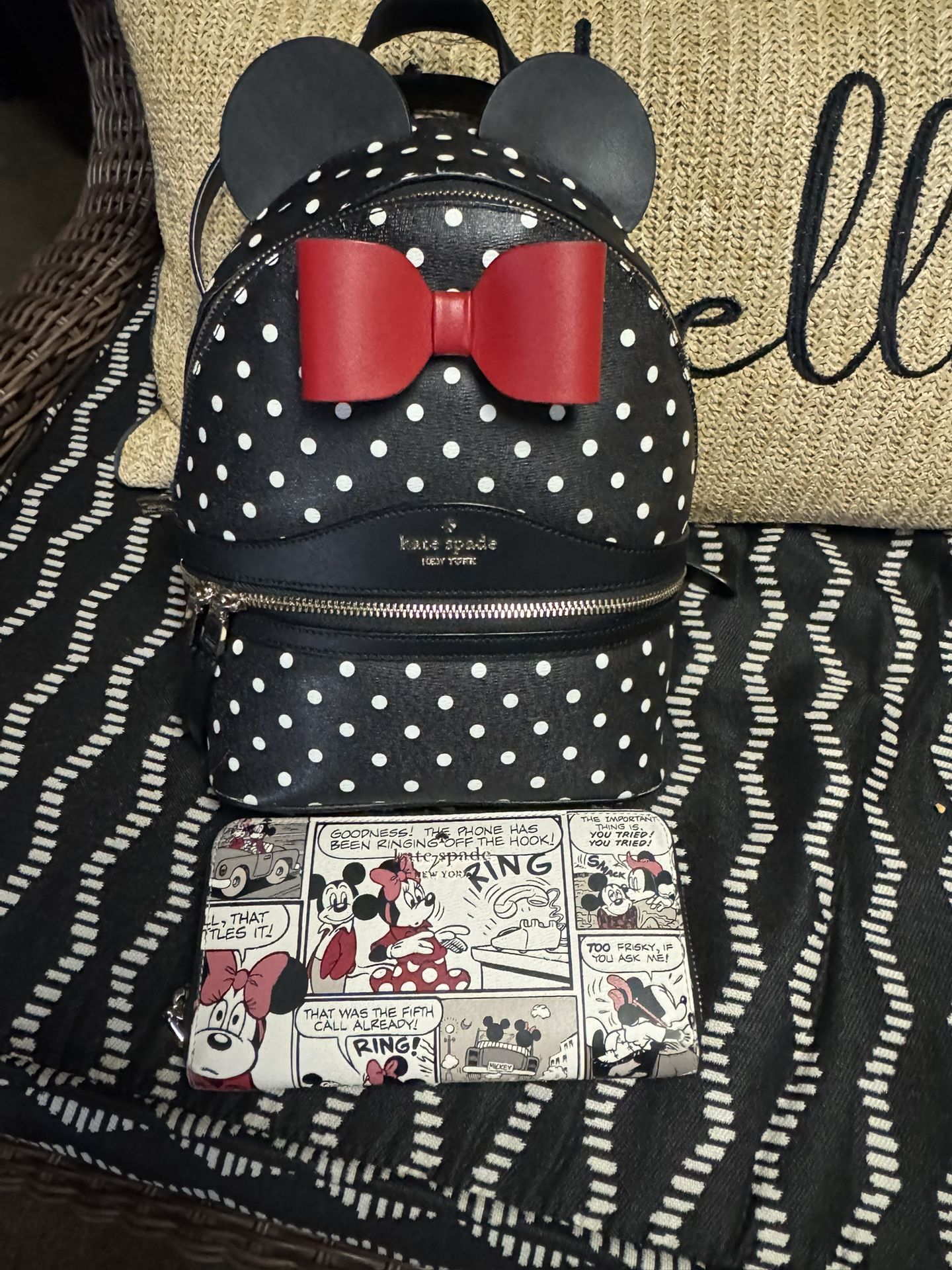Disney Minnie Mouse Backpack And Wallet