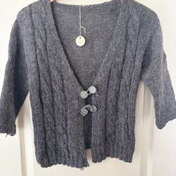 Handmade cable knit Sweater 
