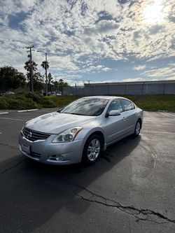 2010 Nissan Altima 2.5 S