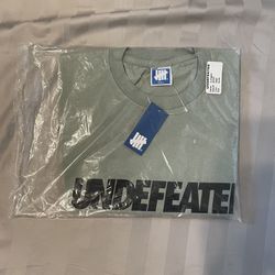 Undefeated Logo Tee Small NEW