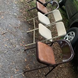 5 Folding Chairs 