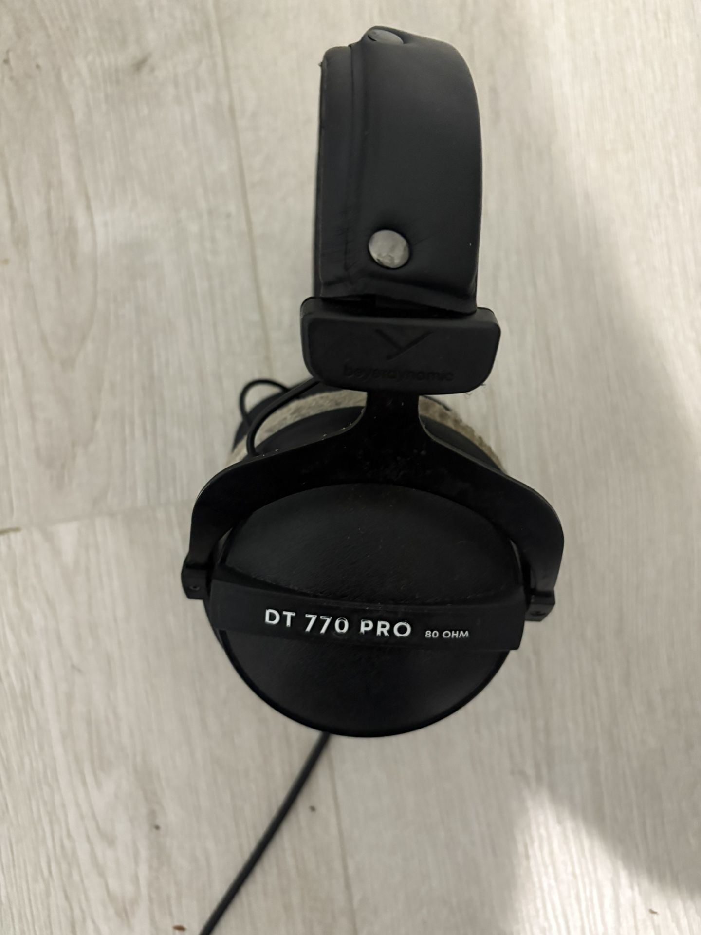 DT 770 pro 80 ohm producer headphones