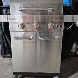 NEWER STAINLESS Char-Broil  BBQ  GRILL WITH SIDE BURNER