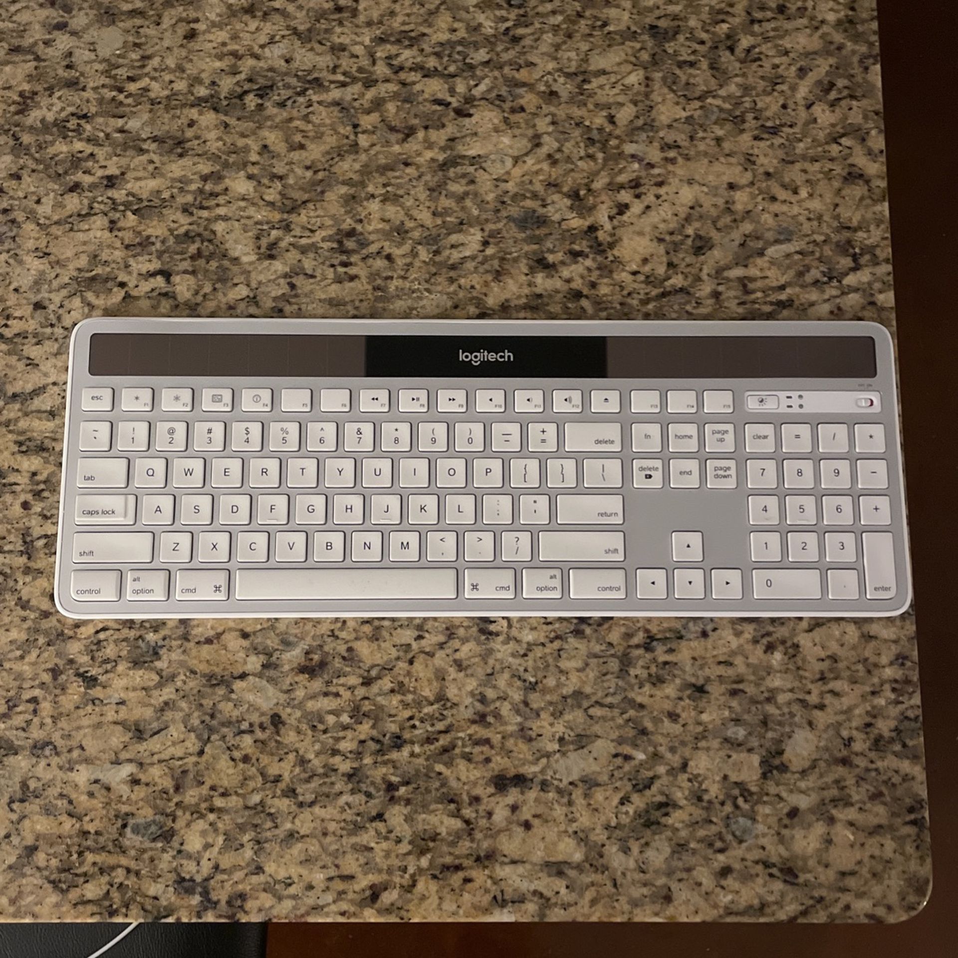 Logitech K750 Wireless Keyboard For Mac