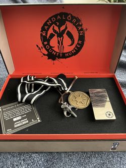 Star Wars The Mandalorian Bounty Hunter Collectors Box