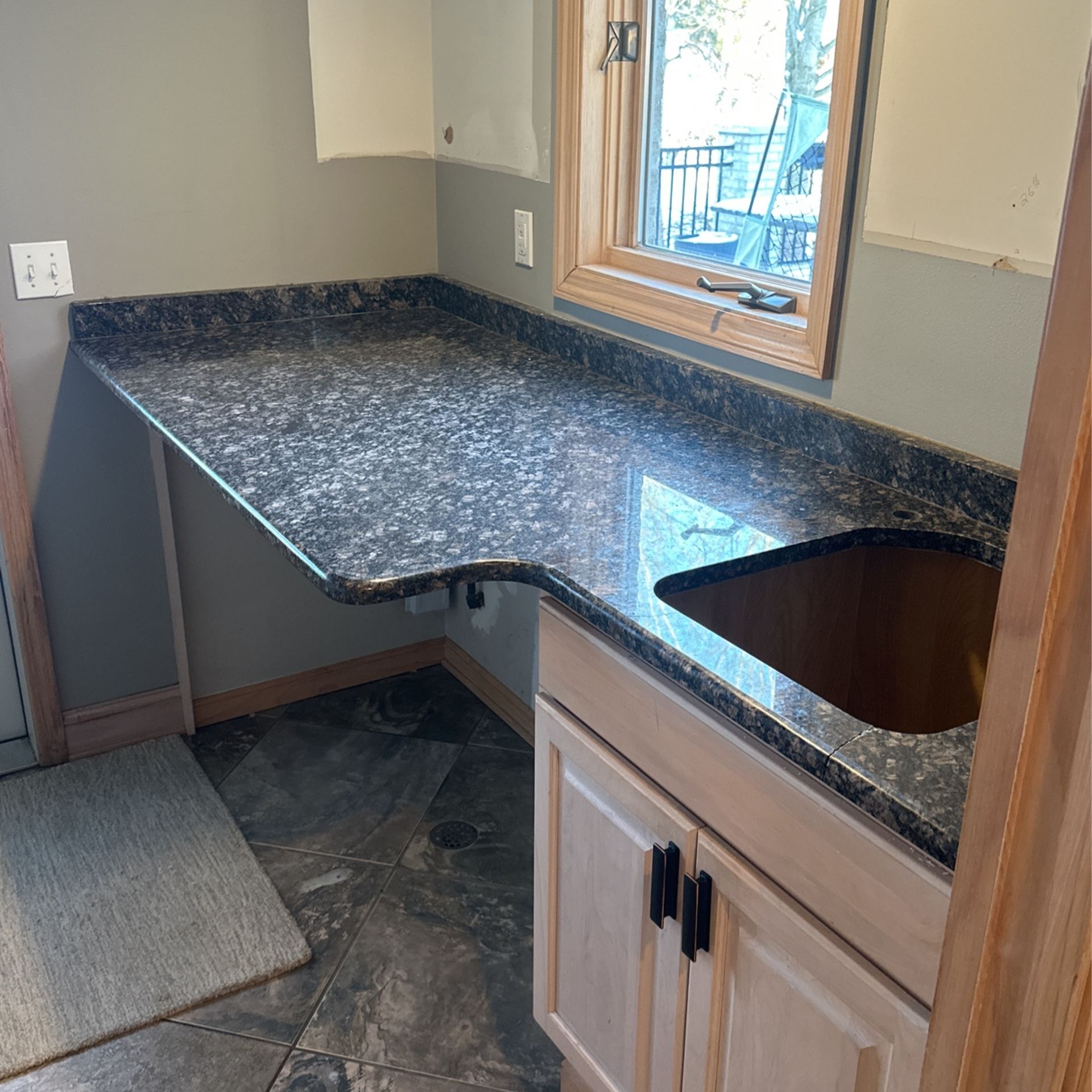 8 Foot Granite Countertop 