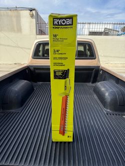 NEW RYOBI Expand-It 18 in. Universal Hedge Trimmer Attachment