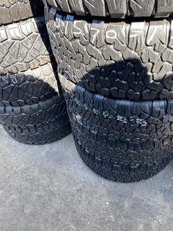 Set of LT315/70R17 Bfgoodrich ko2 all terrain tires
