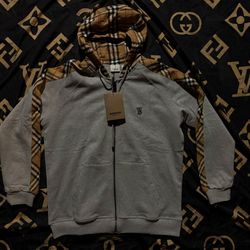 Burberry Zip Up Size Medium 