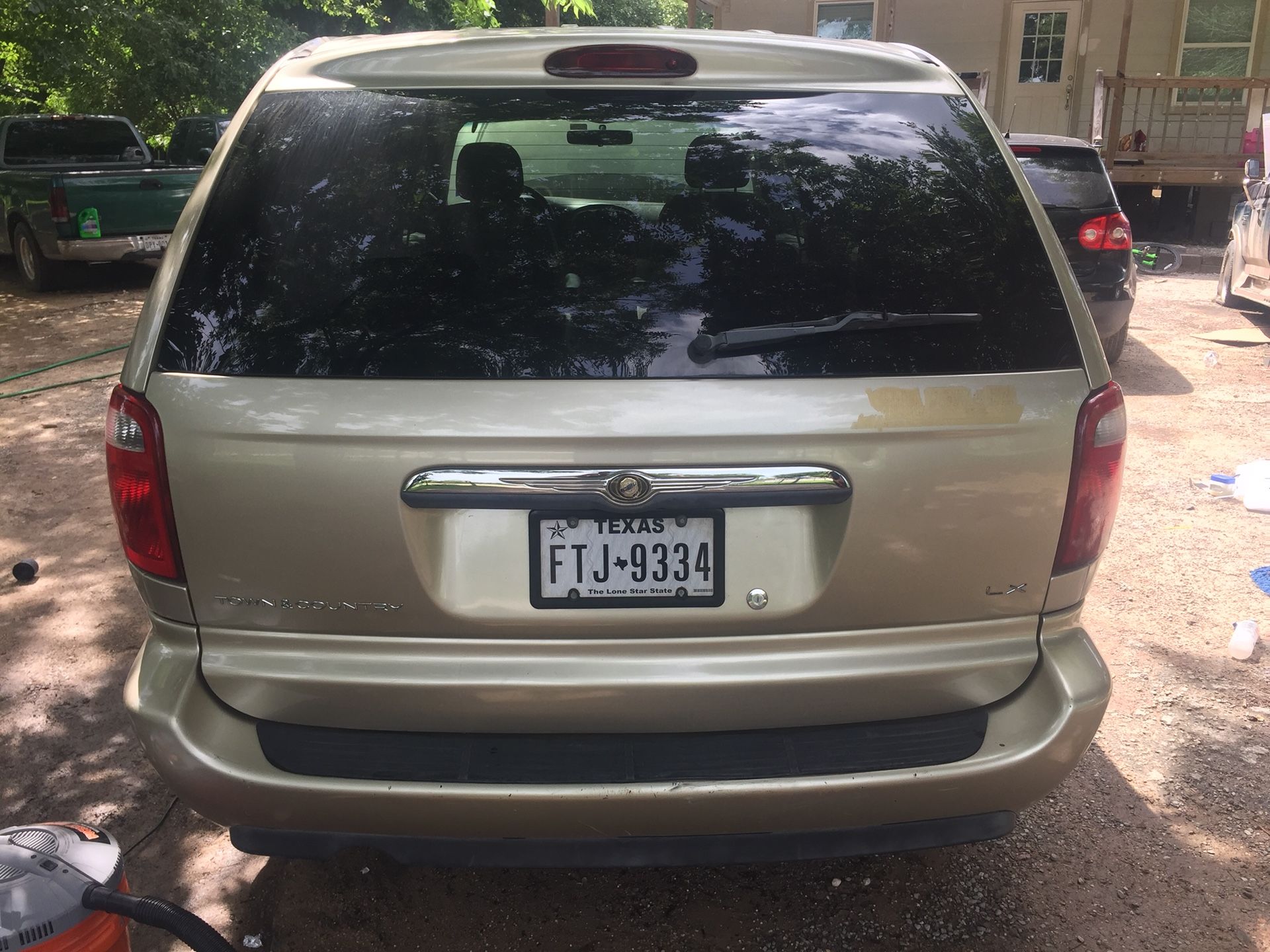 2005 Chrysler Town & Country