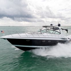 2005 Formula 48 Yacht 