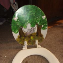 Toilet Seat Decoupage 