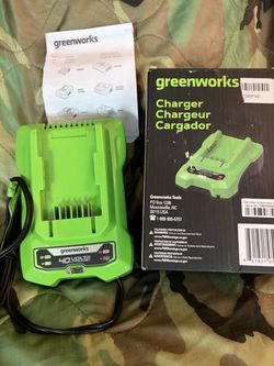 Greenworks 40V Battery Charging Dock
