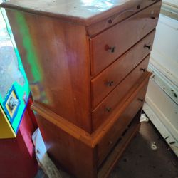 Dresser With Missing Drawer