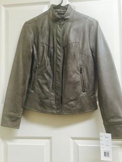 Woman’s leather jacket, Size small