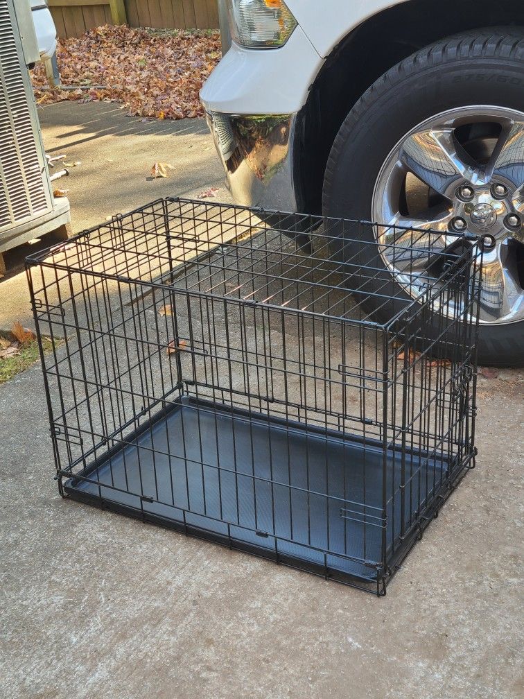 Petmate Dog Kennel 30"LX19"WX21"H