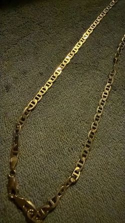Cadena estilo Gucci de 14k sólida