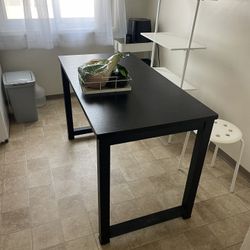 Black Dinning Table 