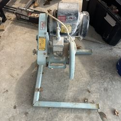 Old School Tile/masonry Saw w/ Stand Tub And Slide. 