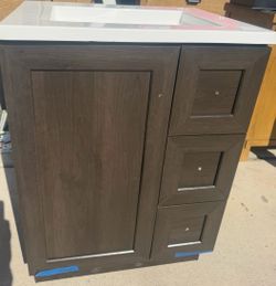 24” BATHROOM VANITY NEW WITH DRAWERS