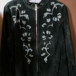 NEW, WOMAN'S BLACK AND GREY, LEATHER AND SUEDE JACKET, SIZE 14/16