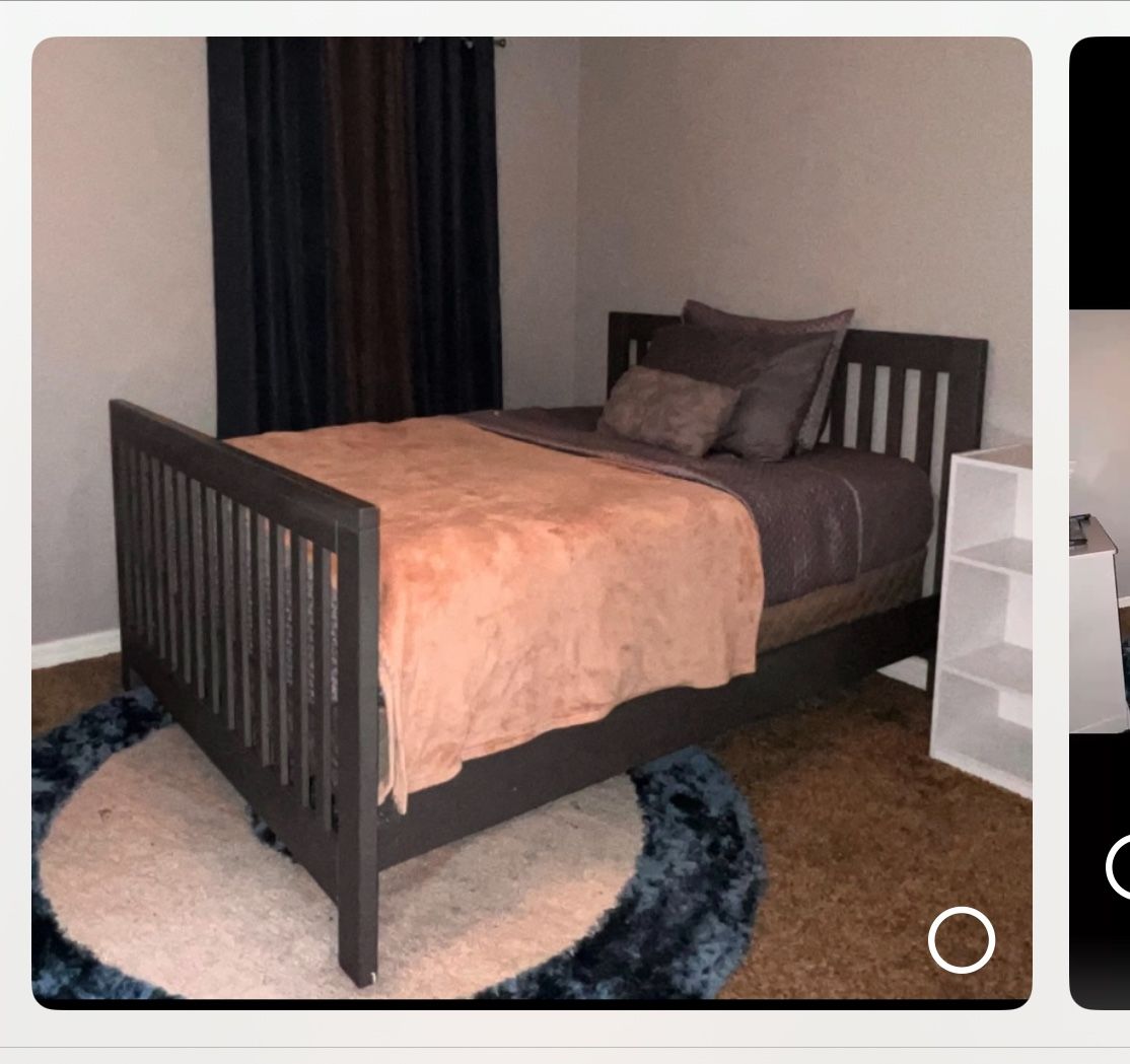 Bed & Microwave